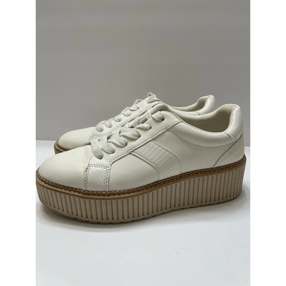 DV Dolce Vita Women's Brin Bubble Platform Sneakers Cream/Ivory Lace Up Size 8.5